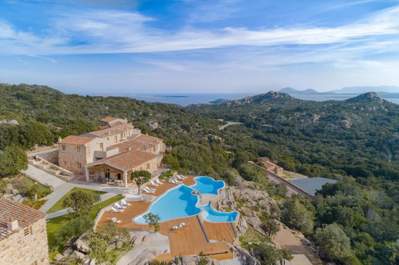 Hotel Borgo Smeraldo contacts